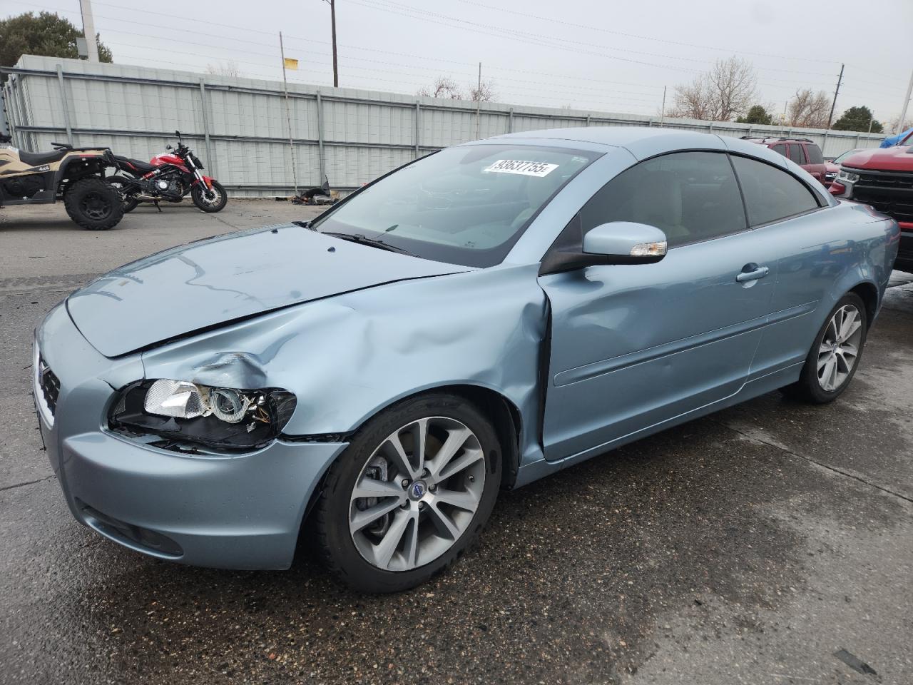 2010 Volvo C70 T5 Blue vin: YV1672MC2AJ093650