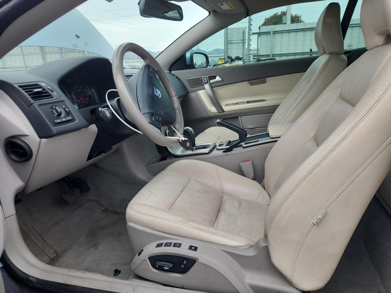 2010 Volvo C70 T5 Blue vin: YV1672MC2AJ093650