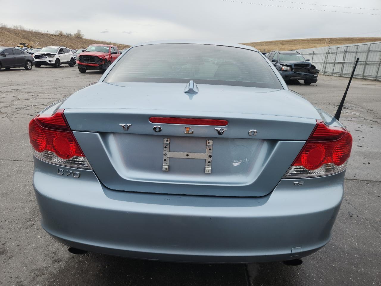 2010 Volvo C70 T5 Blue vin: YV1672MC2AJ093650