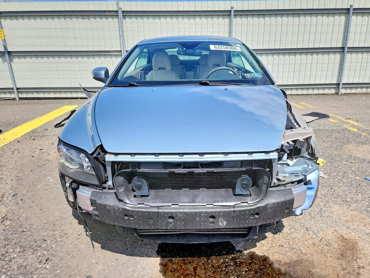 2010 Volvo C70 T5 Blue vin: YV1672MC3AJ091762