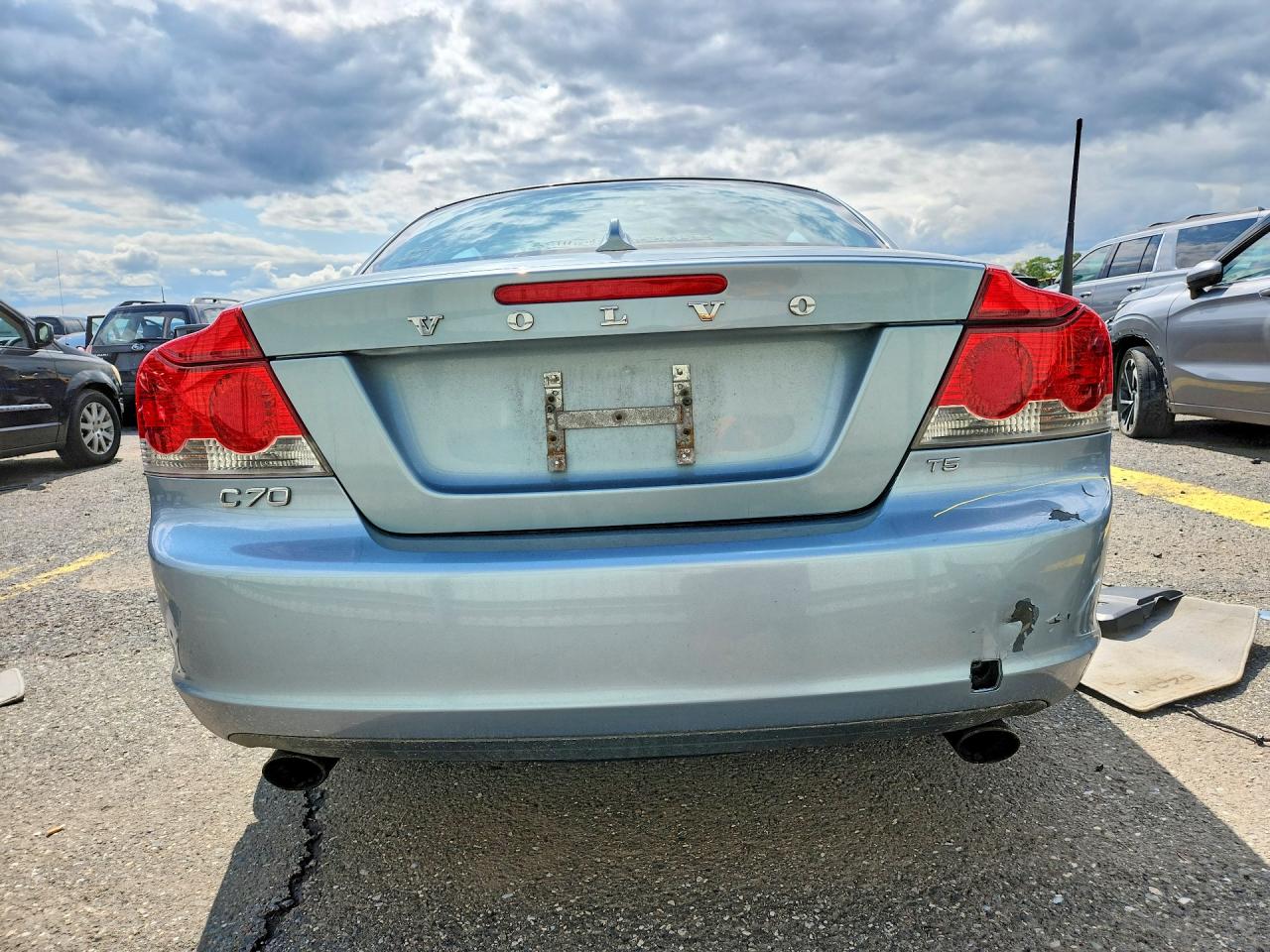 2010 Volvo C70 T5 Blue vin: YV1672MC3AJ091762