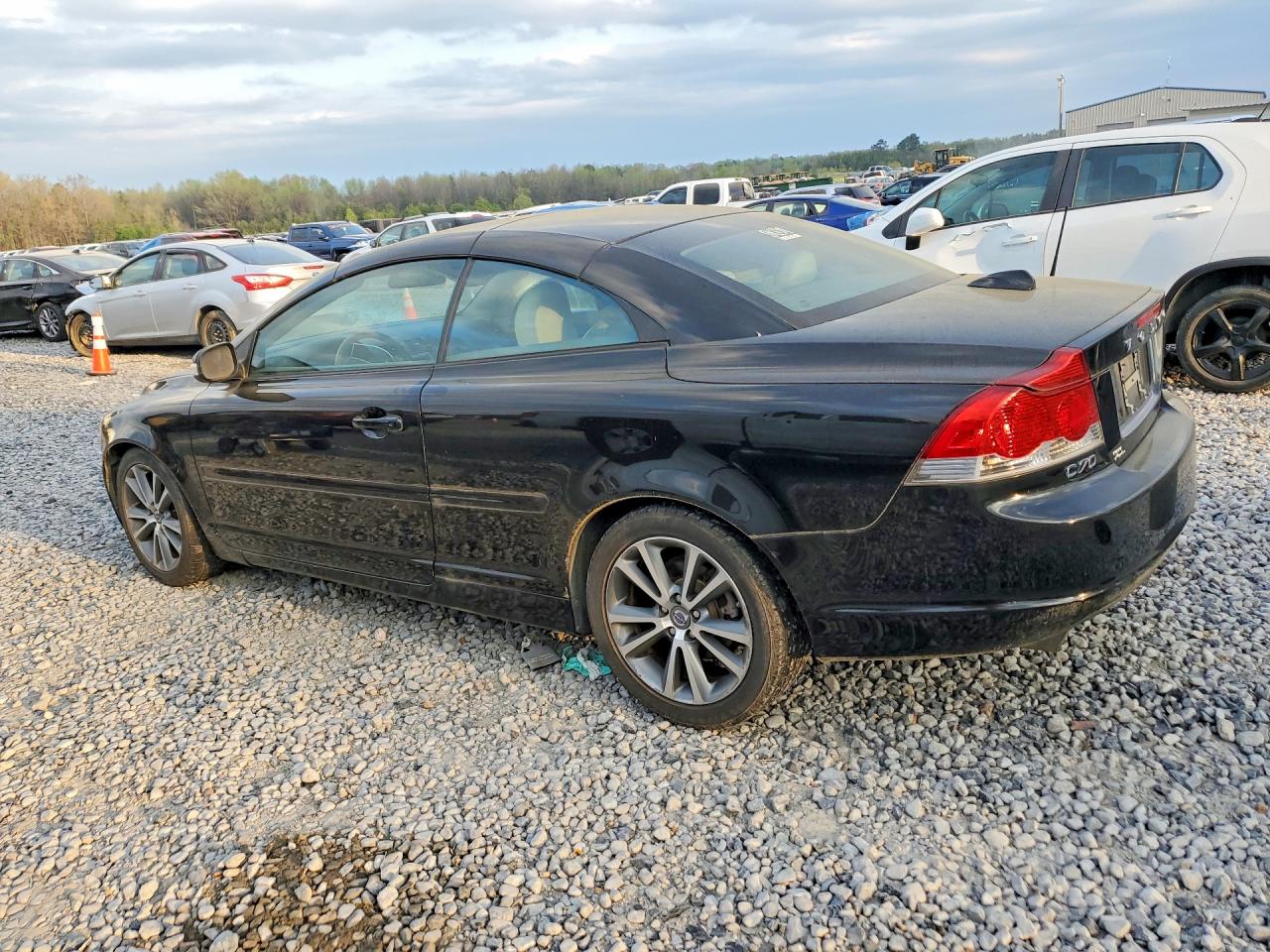 2010 Volvo C70 T5 Black vin: YV1672MC3AJ093298