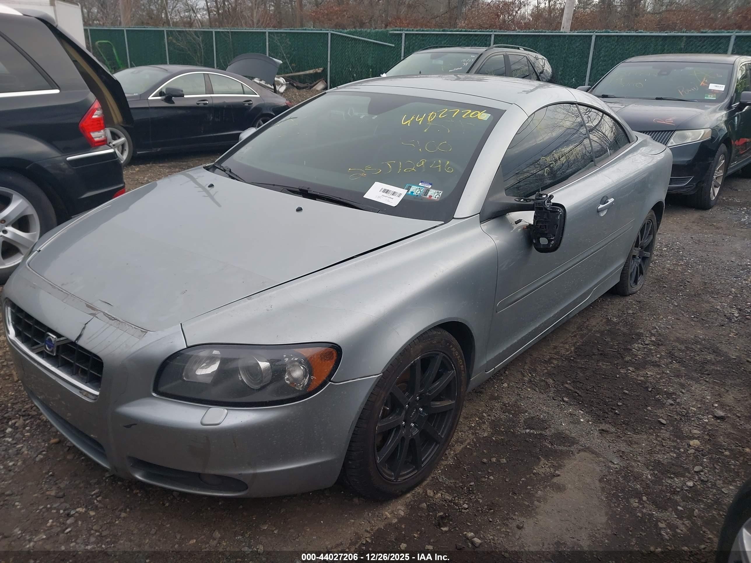 2010 Volvo C70 T5 Gray vin: YV1672MC3AJ094094