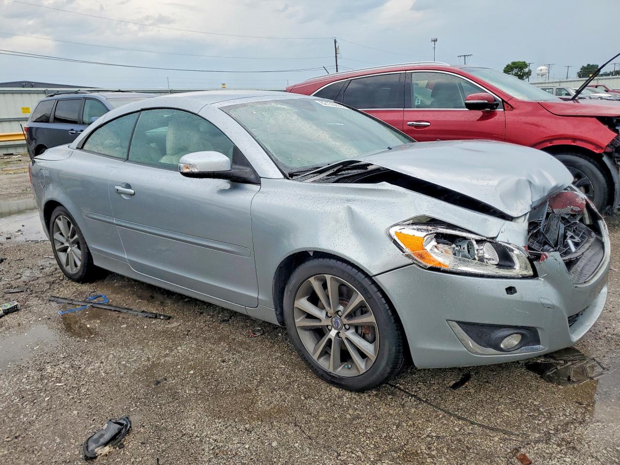 2013 Volvo C70 T5 Silver vin: YV1672MC3DJ140432