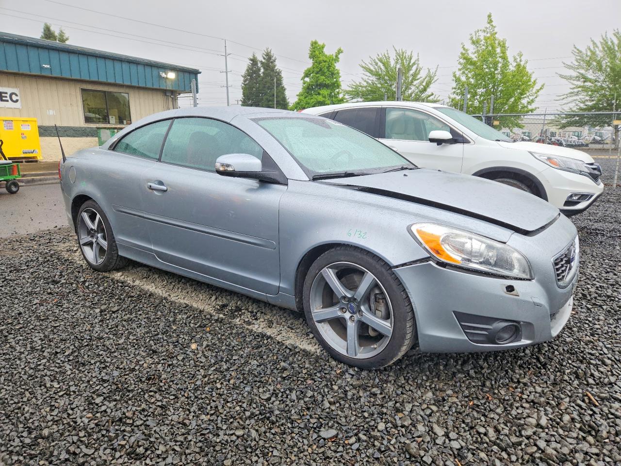 2011 Volvo C70 T5 Серебряный vin: YV1672MC4BJ107131