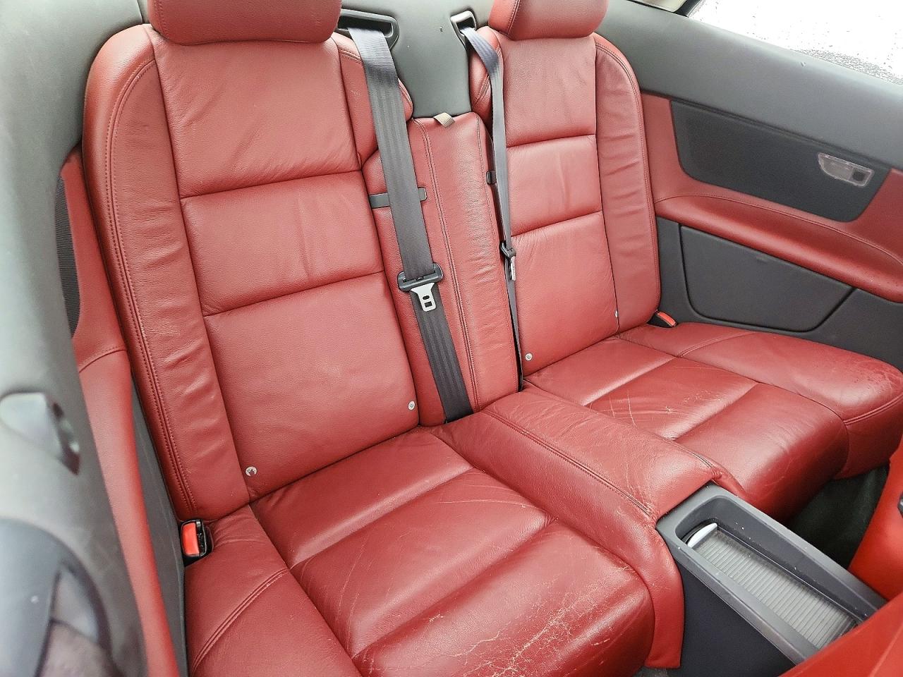 2011 Volvo C70 T5 Серебряный vin: YV1672MC4BJ107131