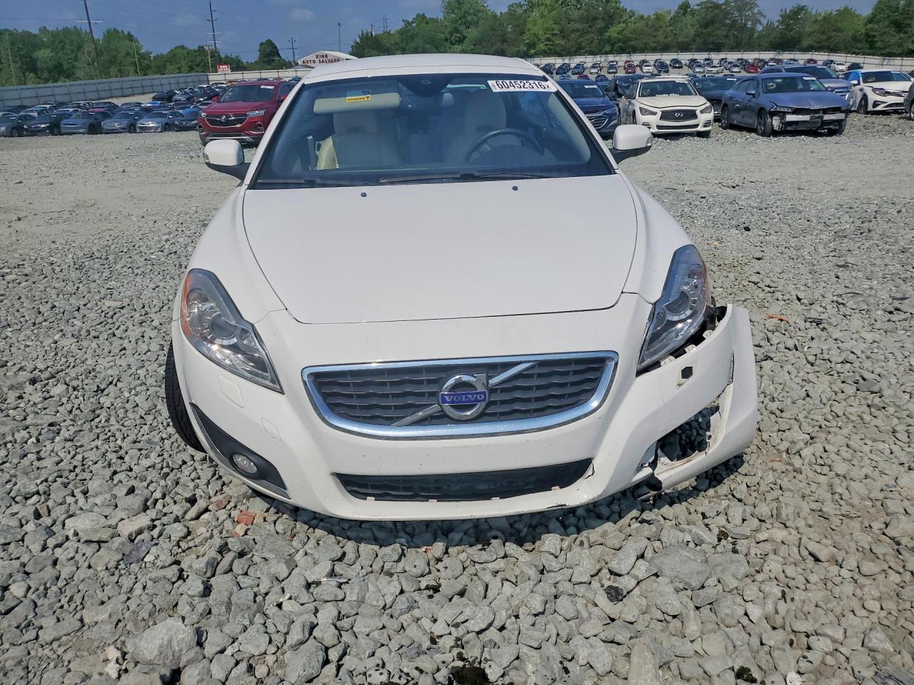 2013 Volvo C70 T5 White vin: YV1672MC4DJ138897