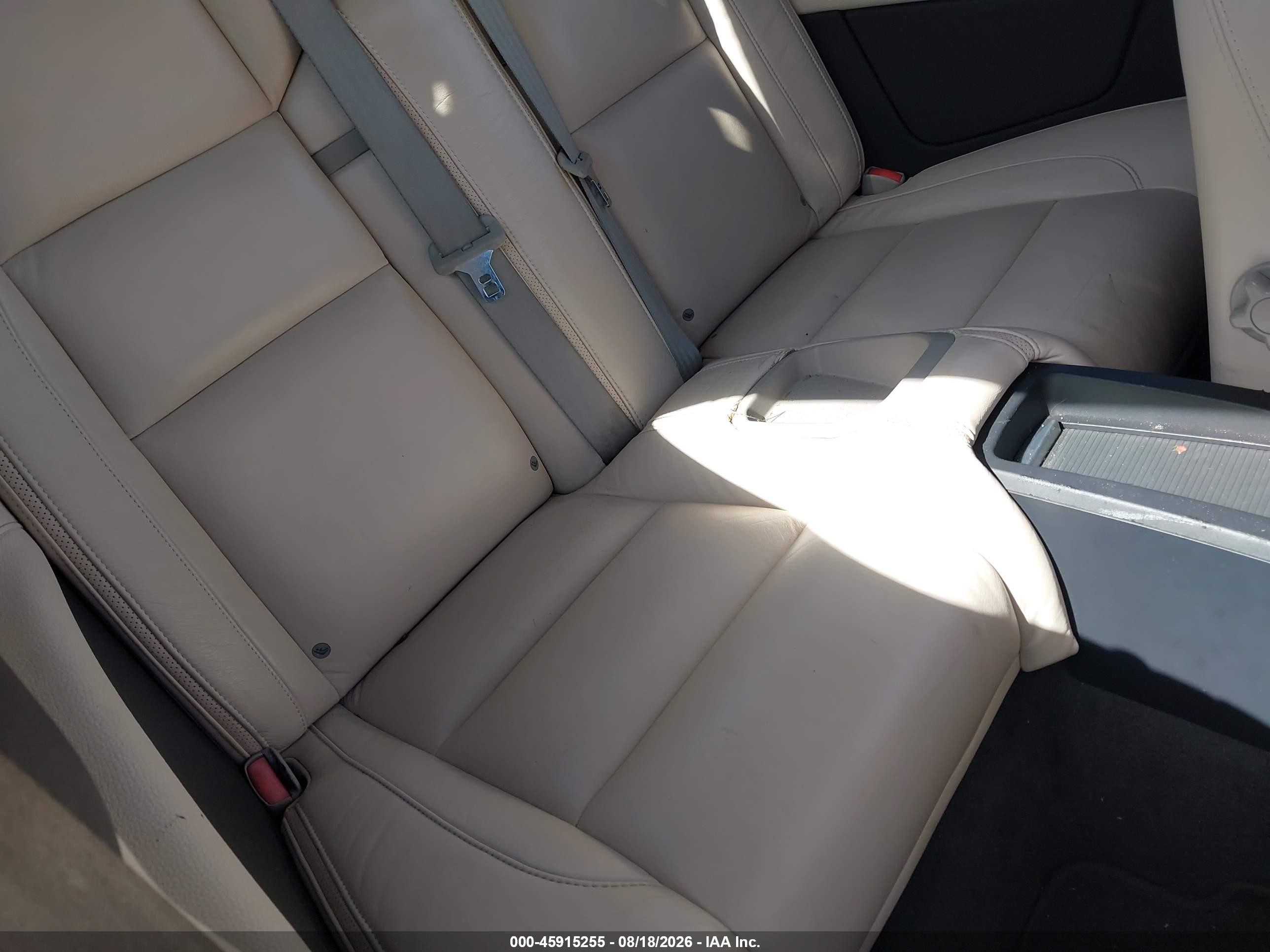 2013 Volvo C70 T5 Black vin: YV1672MC4DJ139550