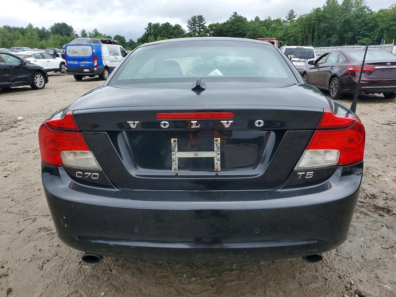 2013 Volvo C70 T5 Charcoal vin: YV1672MC4DJ140438