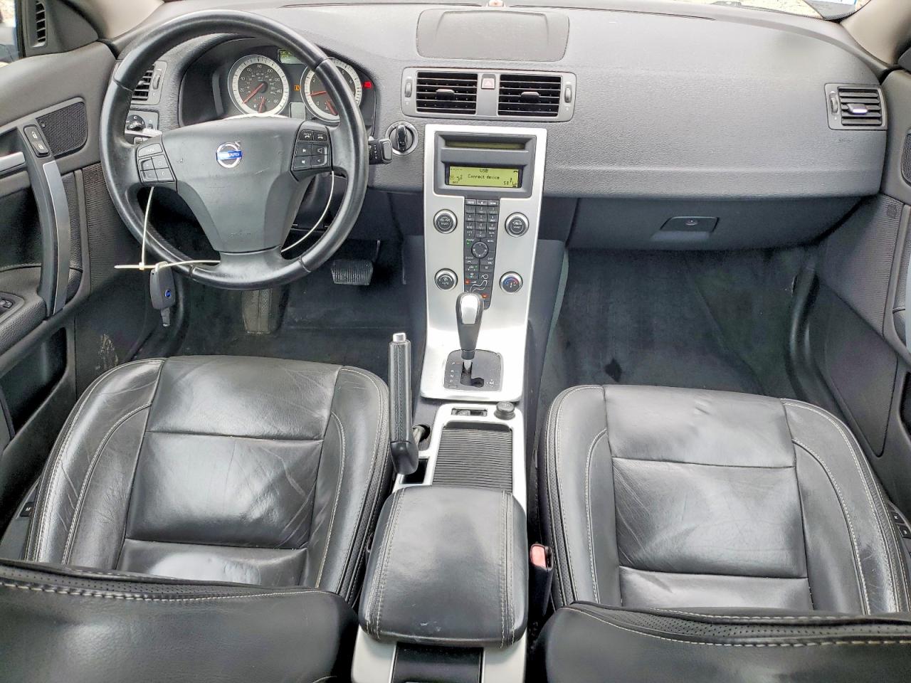 2013 Volvo C70 T5 Charcoal vin: YV1672MC4DJ140438