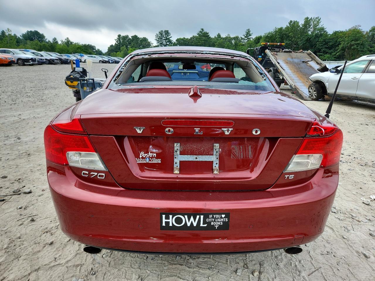2011 Volvo C70 T5 Red vin: YV1672MC5BJ110006
