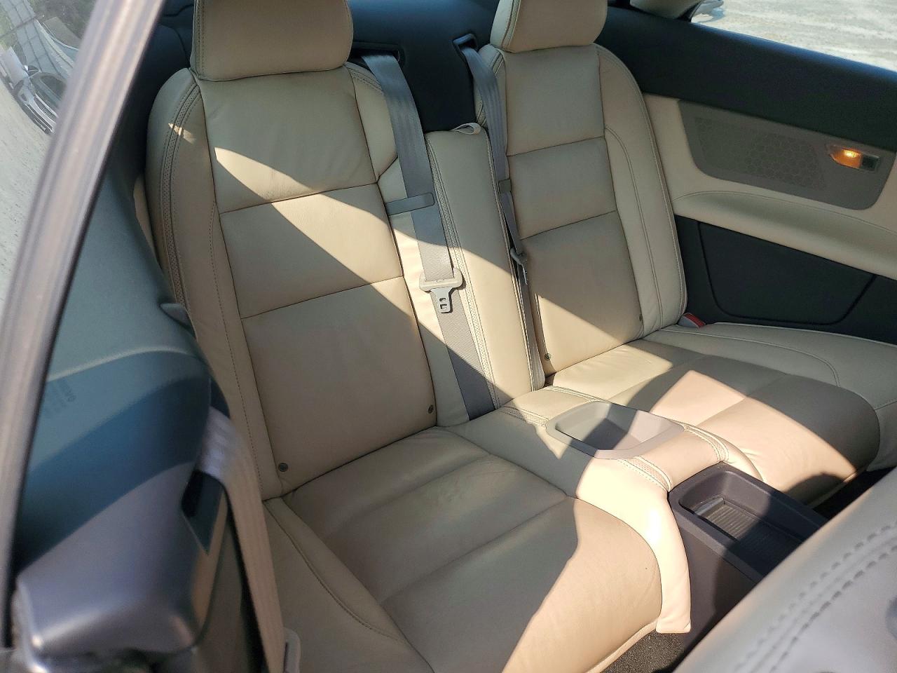 2012 Volvo C70 T5 Black vin: YV1672MC5CJ125655
