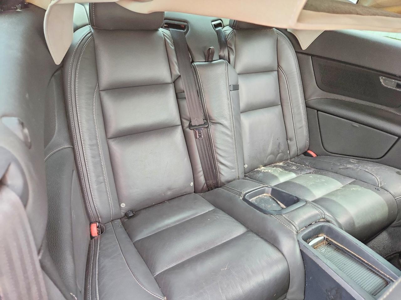 2013 Volvo C70 T5 Белый vin: YV1672MC5DJ137063