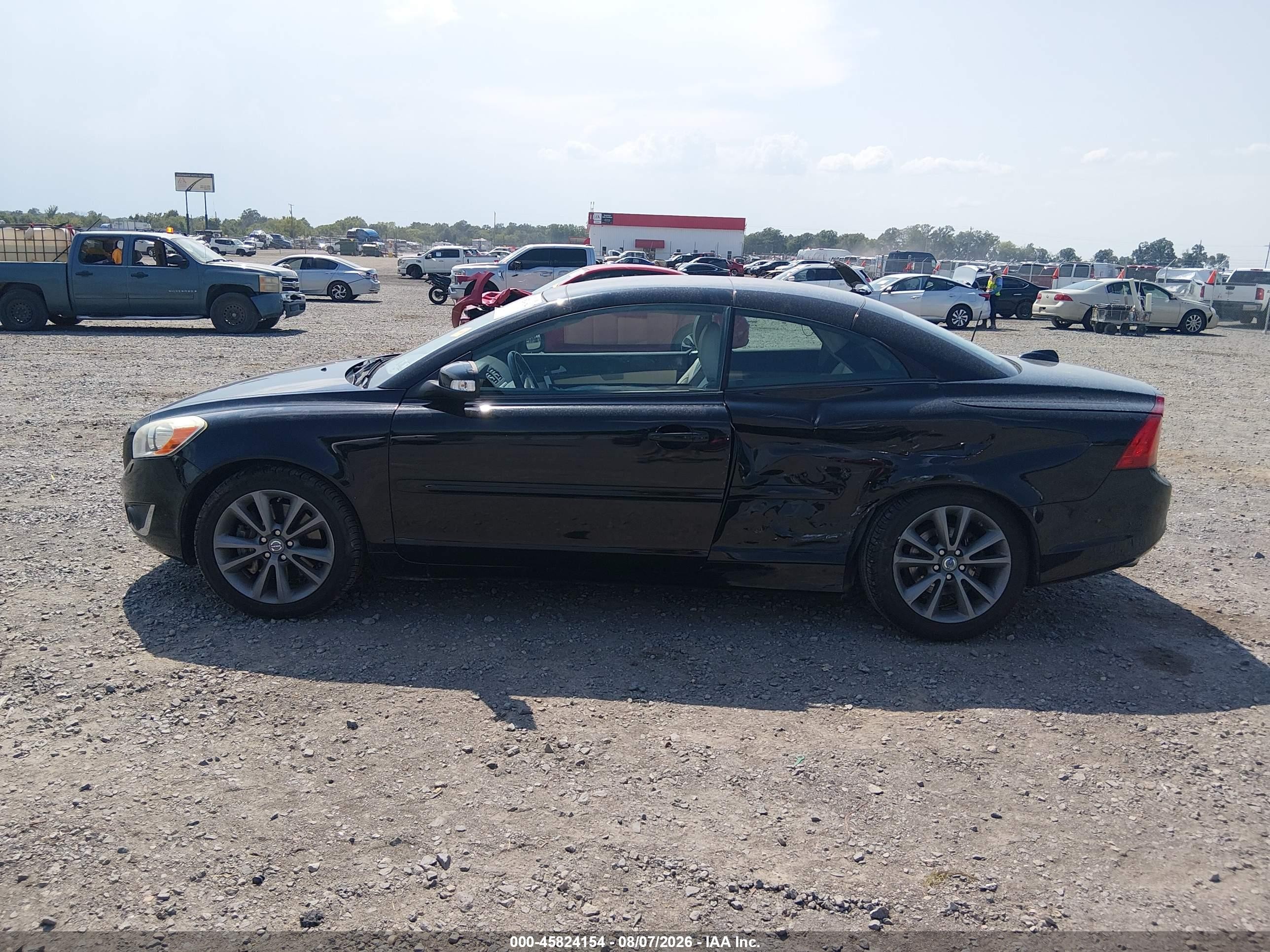 2013 Volvo C70 T5 Black vin: YV1672MC5DJ142201