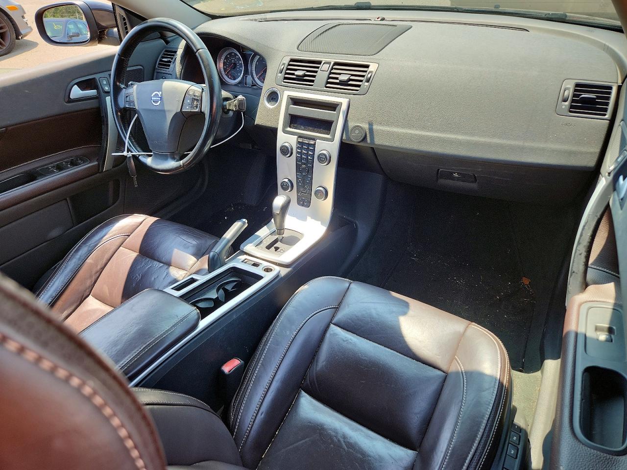 2012 Volvo C70 T5 Black vin: YV1672MC6CJ126023