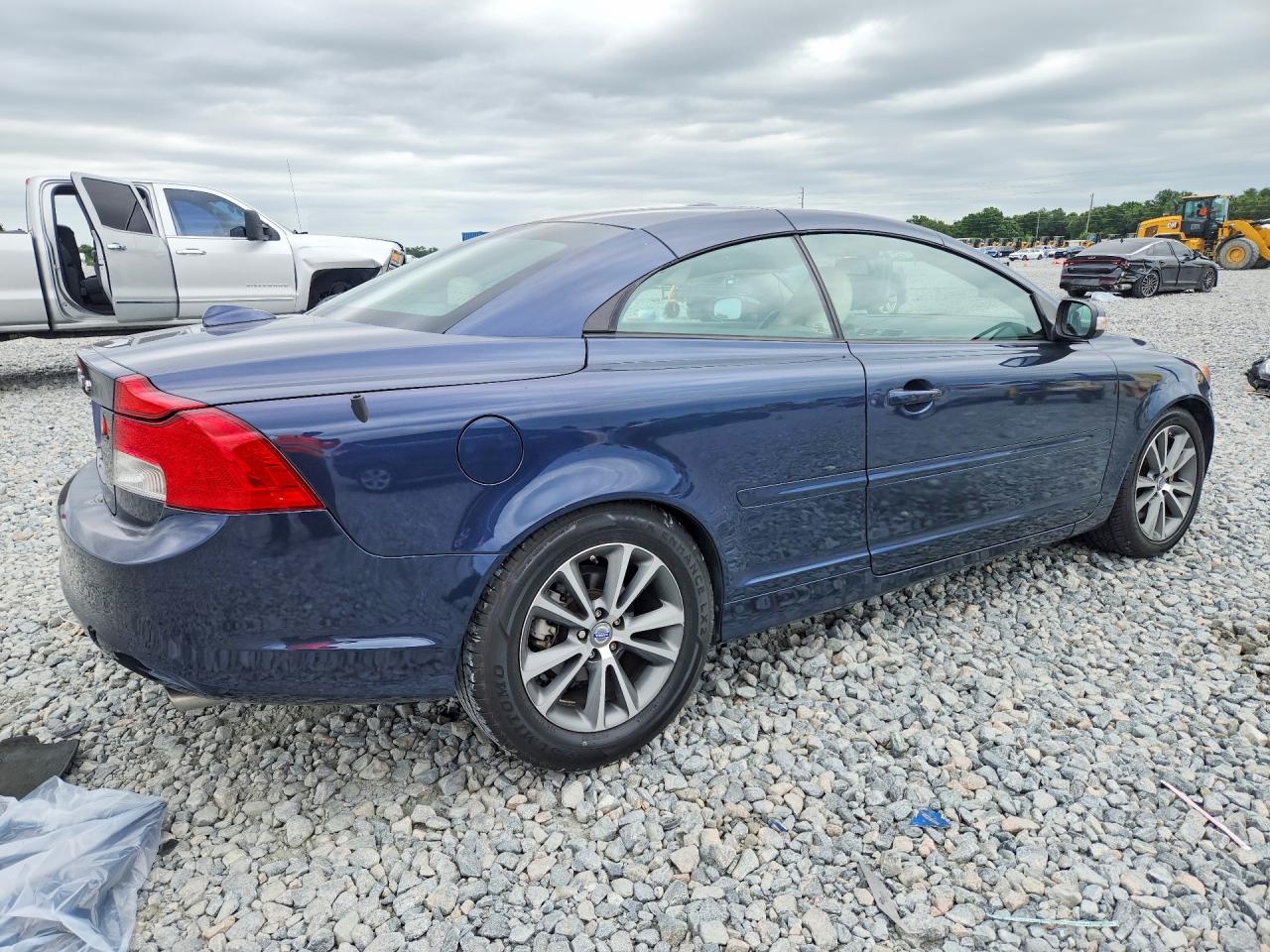 2012 Volvo C70 T5 Blue vin: YV1672MC6CJ127950