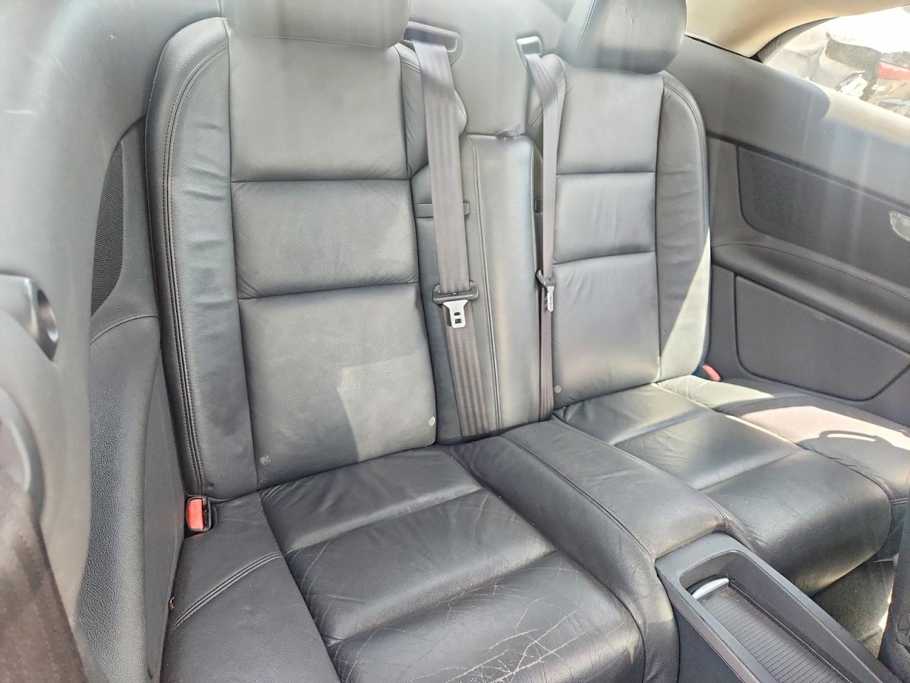 2010 Volvo C70 T5 Silver vin: YV1672MC7AJ090923