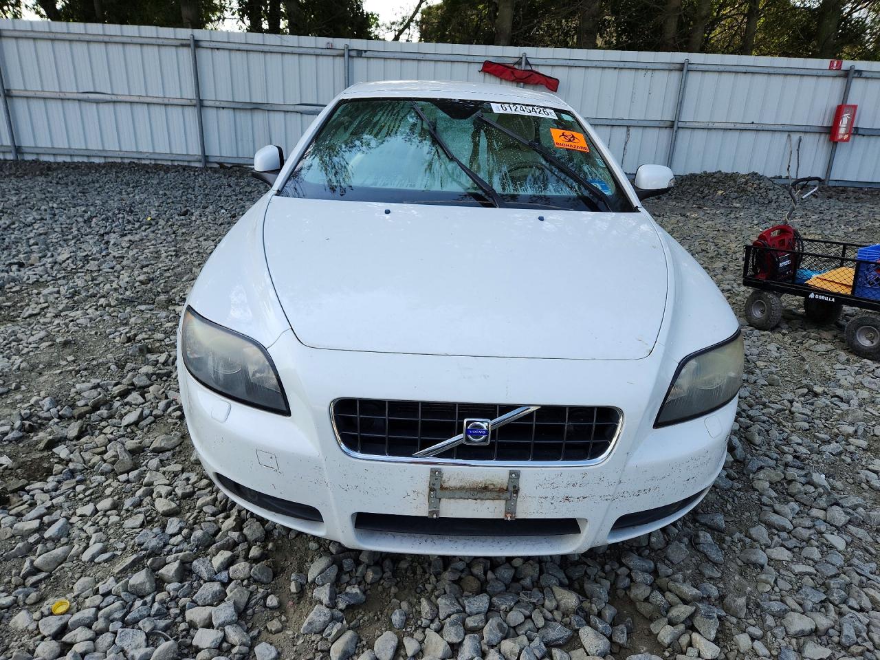2010 Volvo C70 T5 White vin: YV1672MC7AJ092087