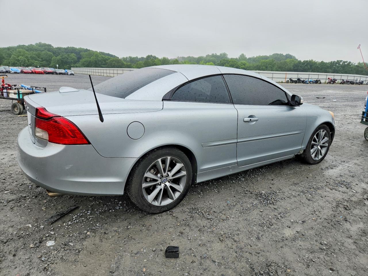 2011 Volvo C70 T5 Silver vin: YV1672MC7BJ108385