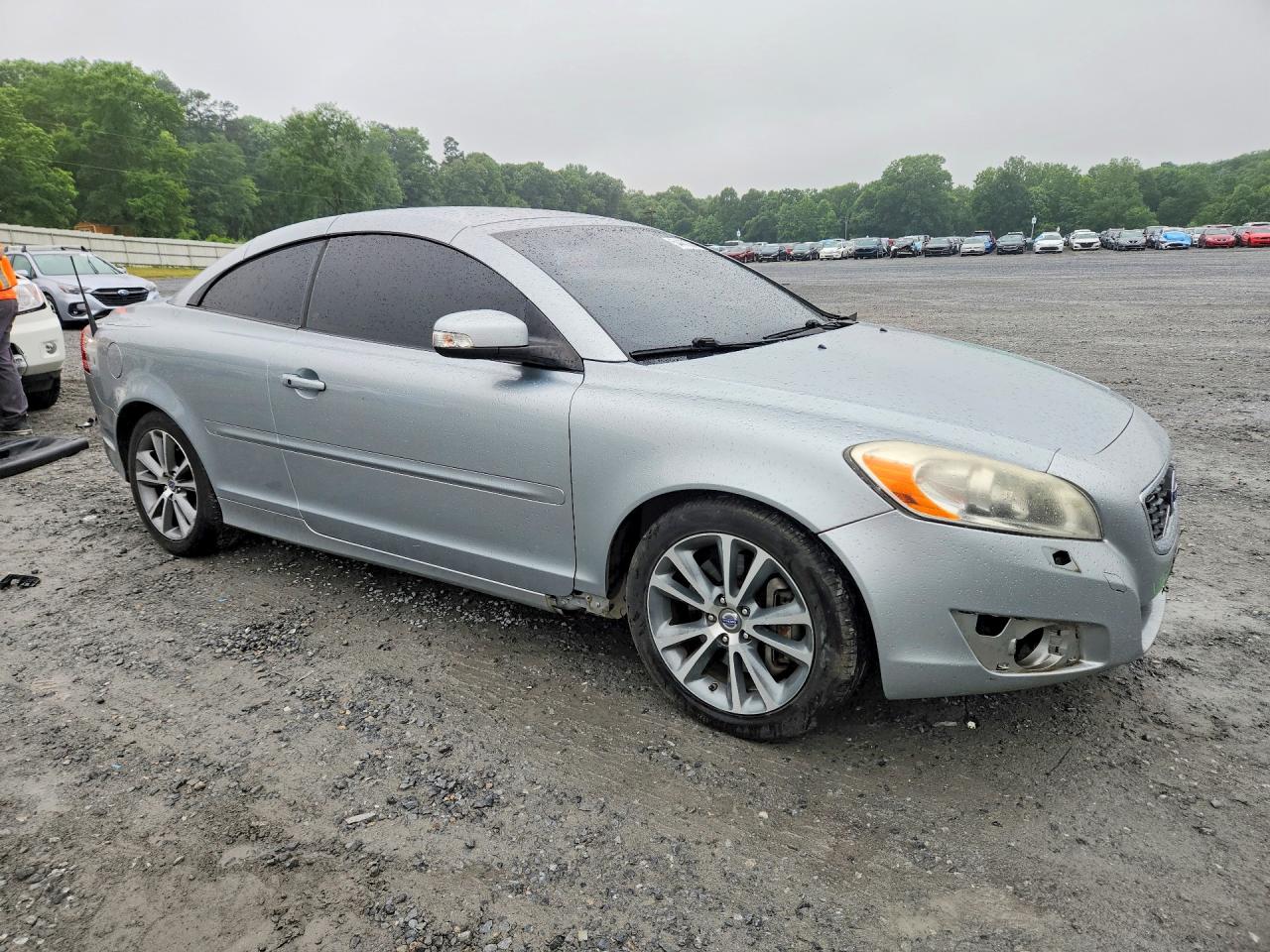 2011 Volvo C70 T5 Silver vin: YV1672MC7BJ108385