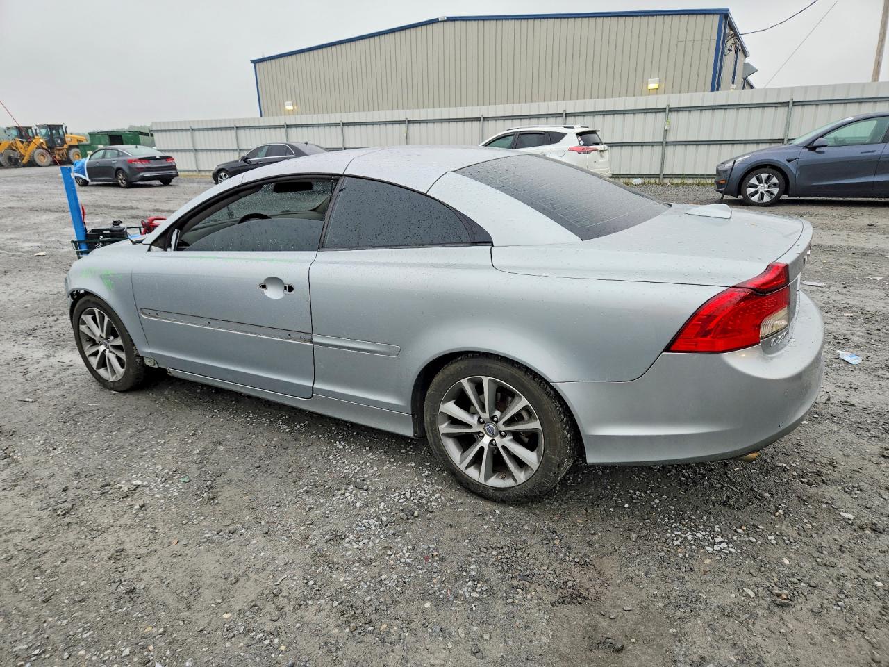 2011 Volvo C70 T5 Silver vin: YV1672MC7BJ108385