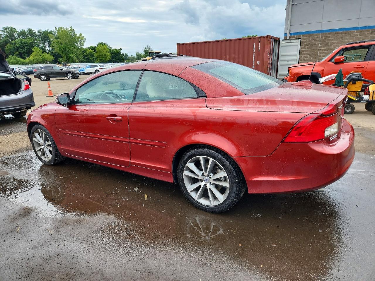 2012 Volvo C70 T5 Burgundy vin: YV1672MC7CJ126256