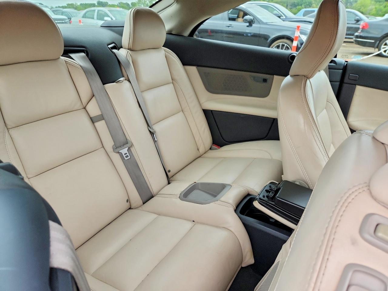 2012 Volvo C70 T5 Burgundy vin: YV1672MC7CJ126256