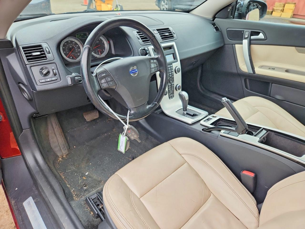 2012 Volvo C70 T5 Burgundy vin: YV1672MC7CJ126256