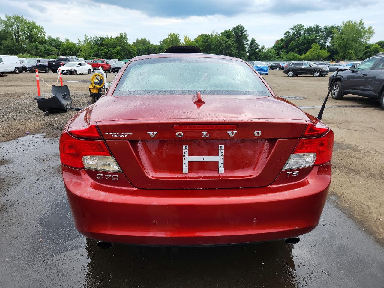 2012 Volvo C70 T5 Burgundy vin: YV1672MC7CJ126256