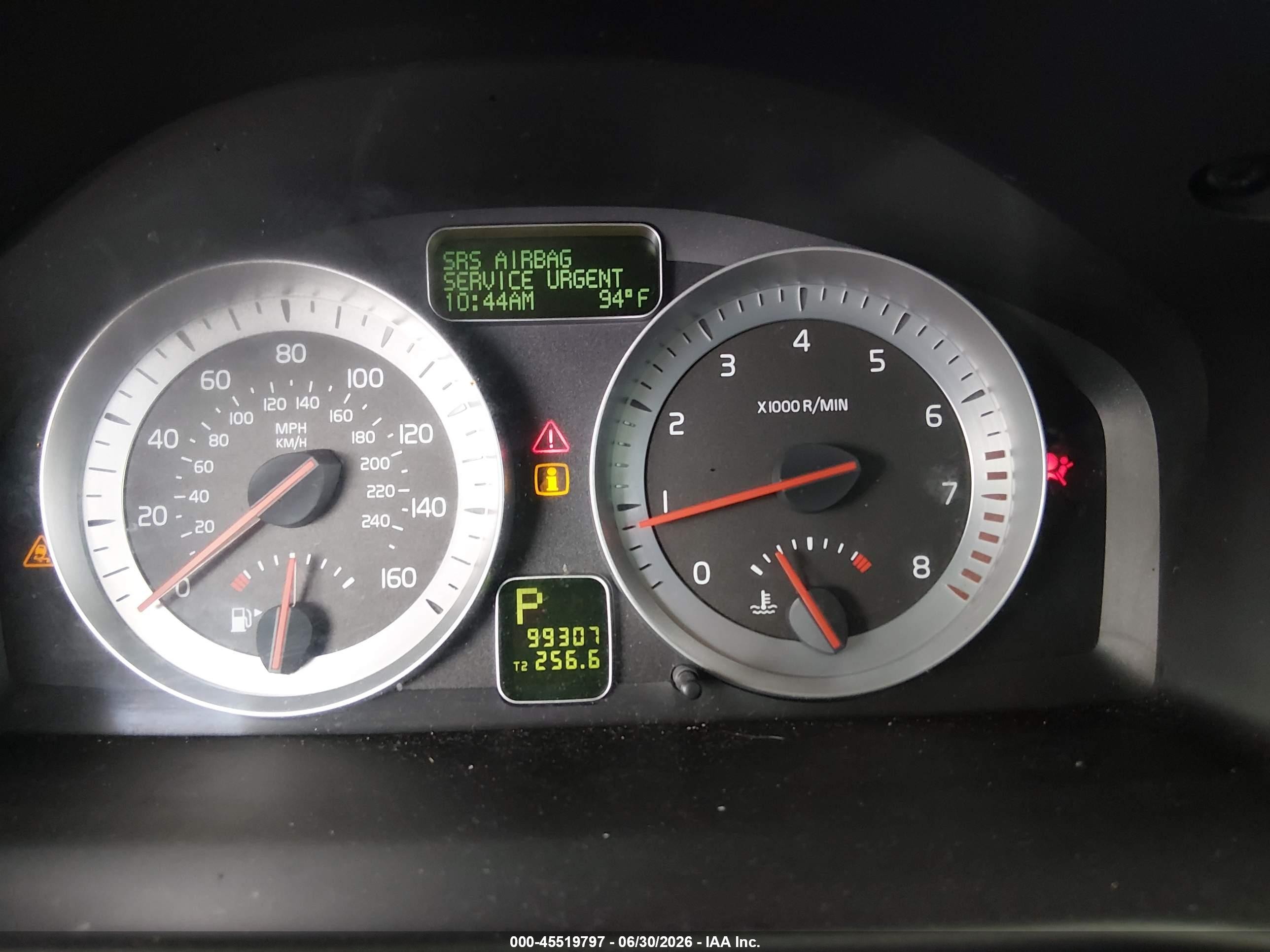 2013 Volvo C70 T5 Silver vin: YV1672MC7DJ142779