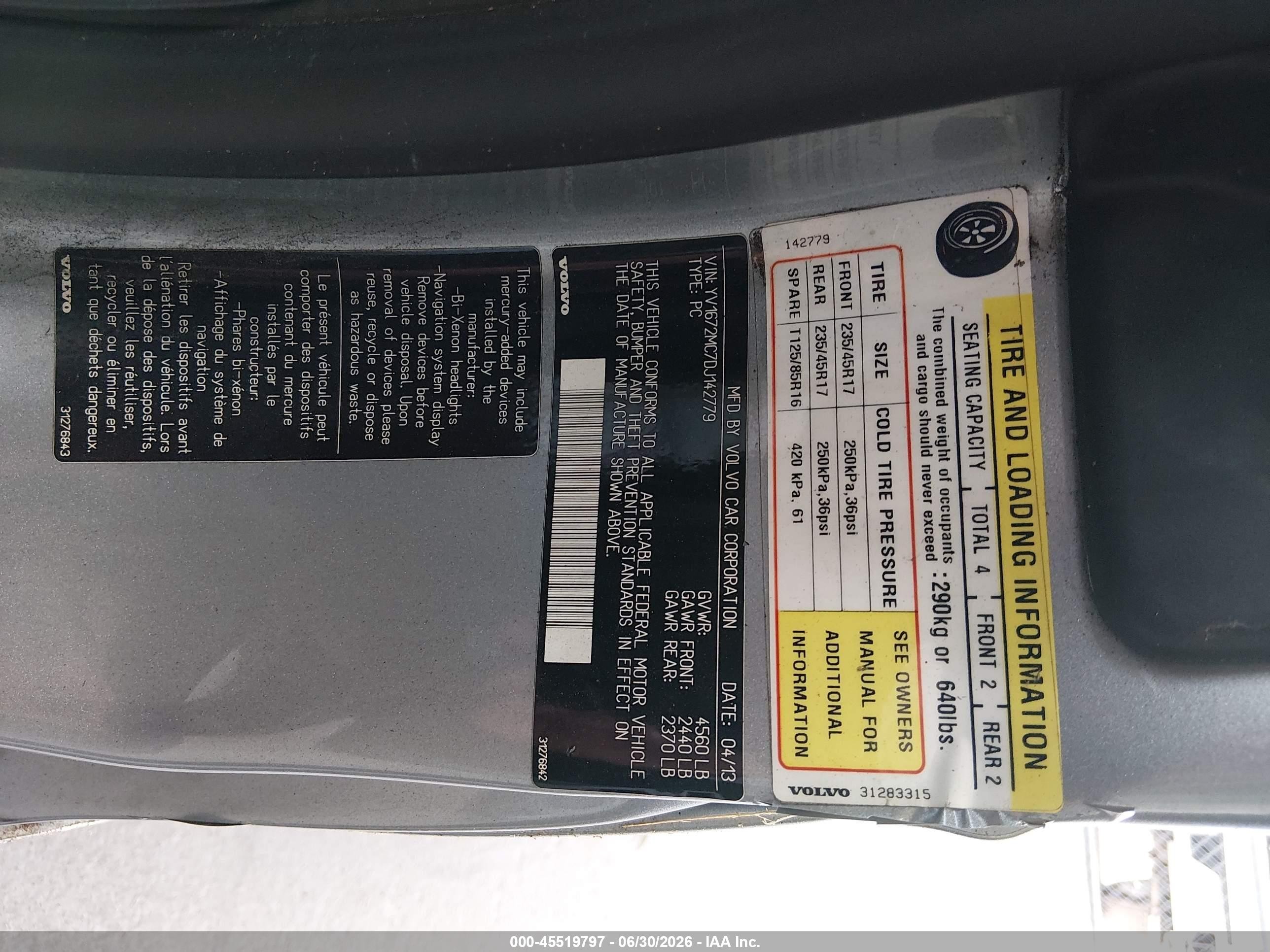 2013 Volvo C70 T5 Silver vin: YV1672MC7DJ142779
