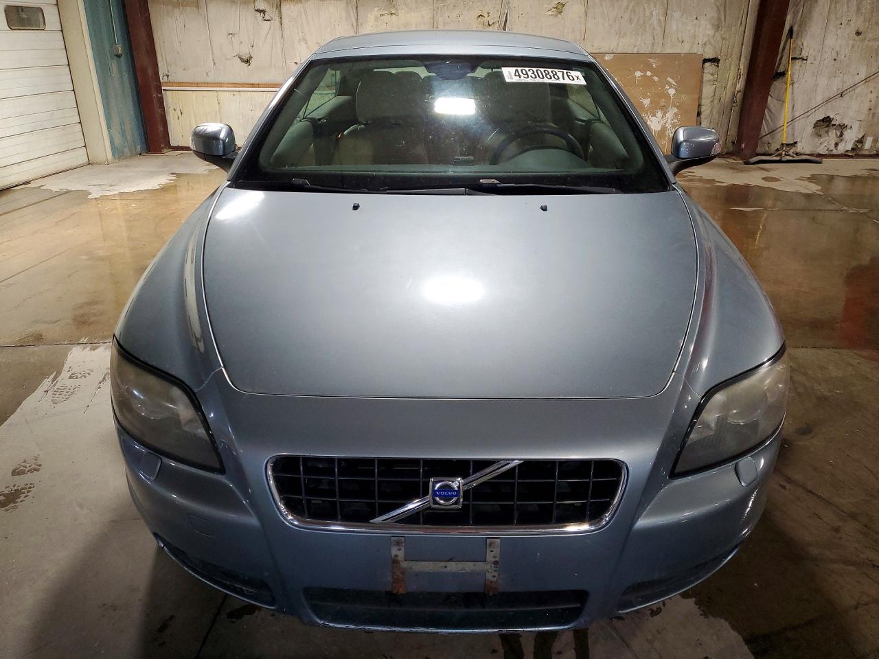 2010 Volvo C70 T5 Blue vin: YV1672MC8AJ090770