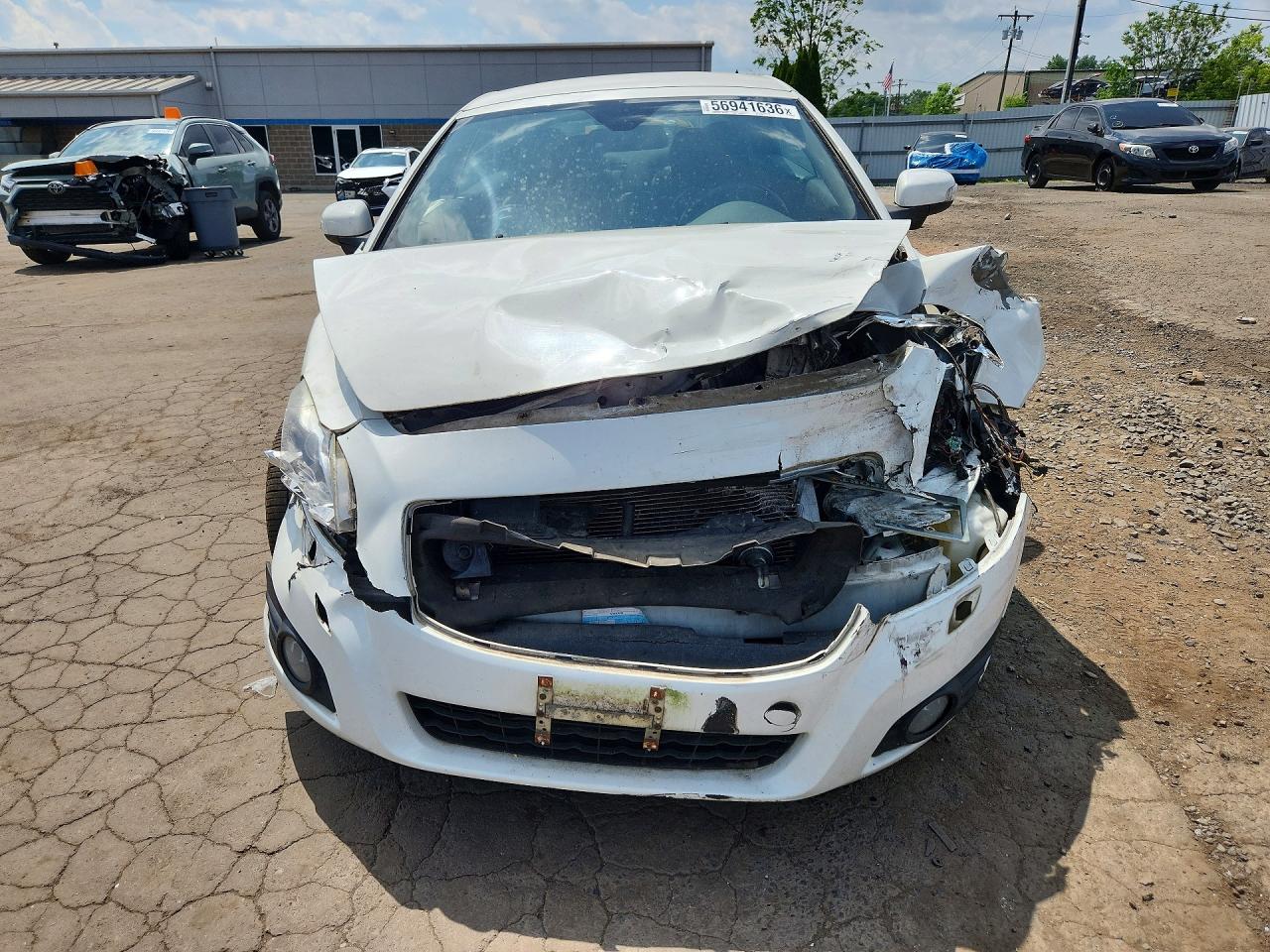 2011 Volvo C70 T5 White vin: YV1672MC8BJ117239