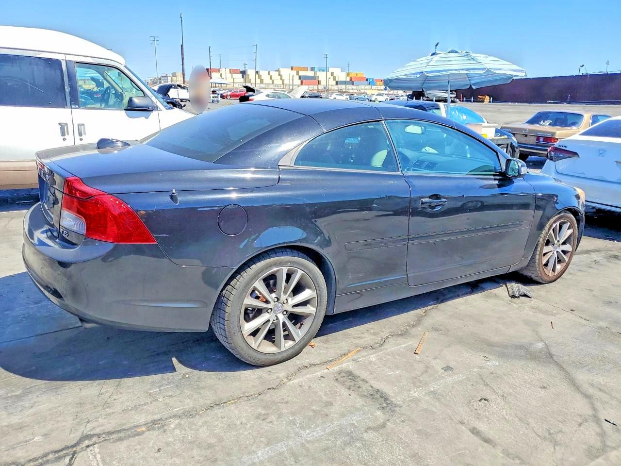 2012 Volvo C70 T5 Черный vin: YV1672MC8CJ123740