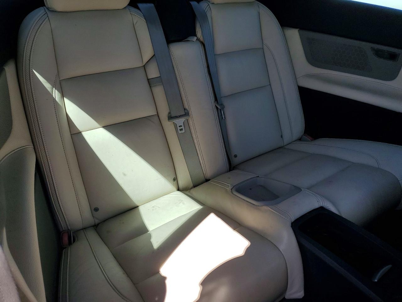 2012 Volvo C70 T5 Черный vin: YV1672MC8CJ123740