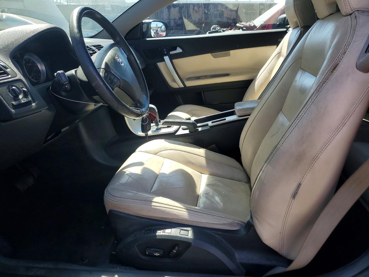 2012 Volvo C70 T5 Черный vin: YV1672MC8CJ123740