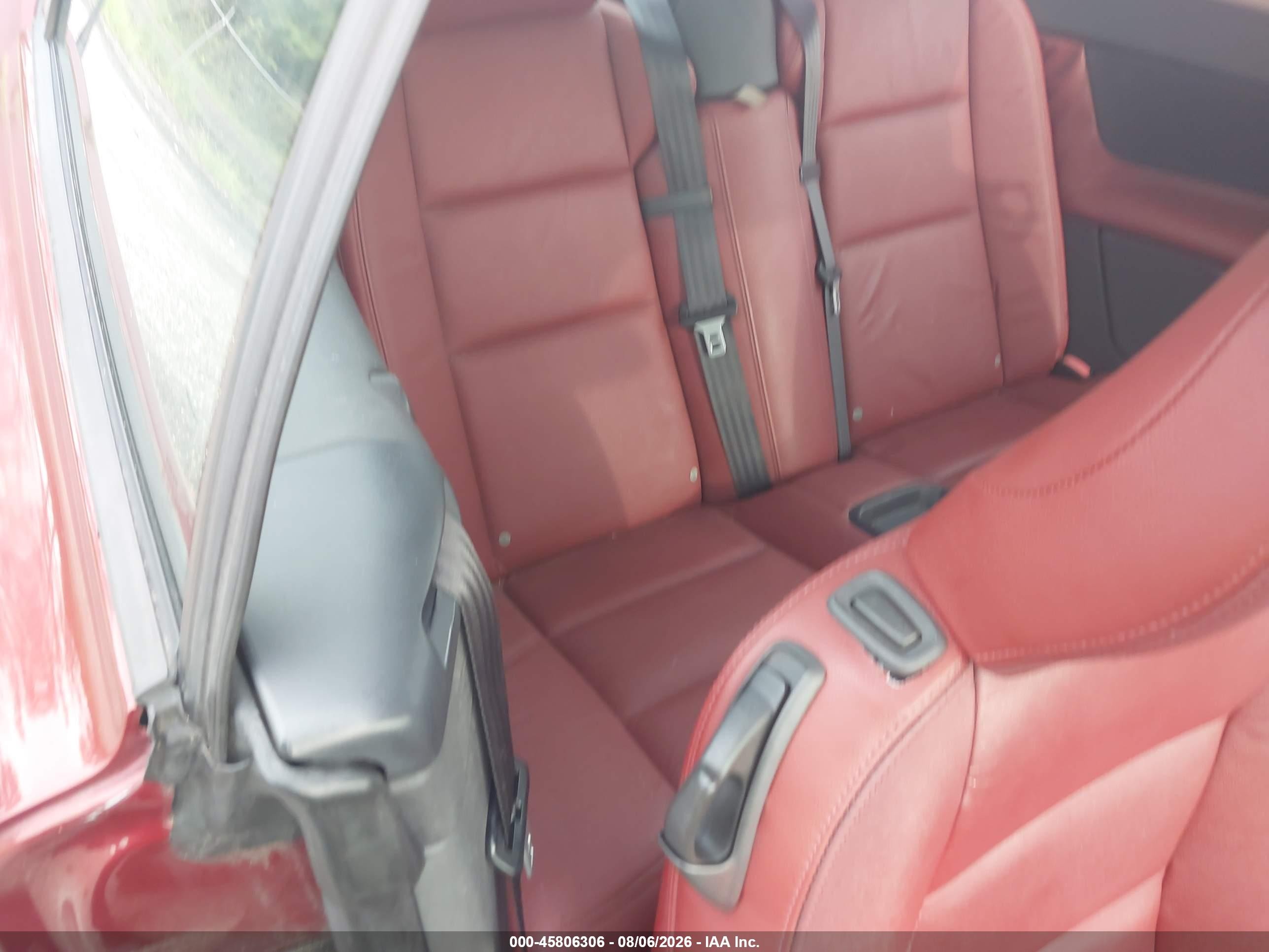 2012 Volvo C70 T5 Burgundy vin: YV1672MC8CJ126170