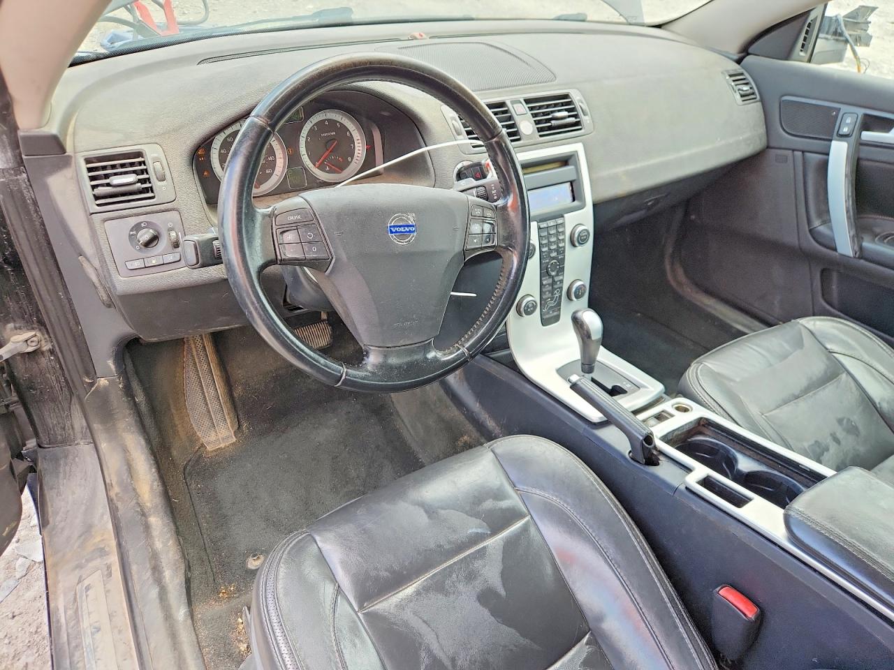 2012 Volvo C70 T5 Black vin: YV1672MC8CJ126704