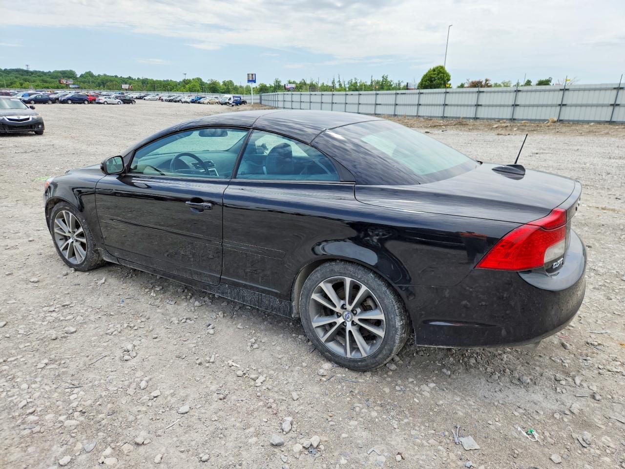2012 Volvo C70 T5 Black vin: YV1672MC8CJ126704