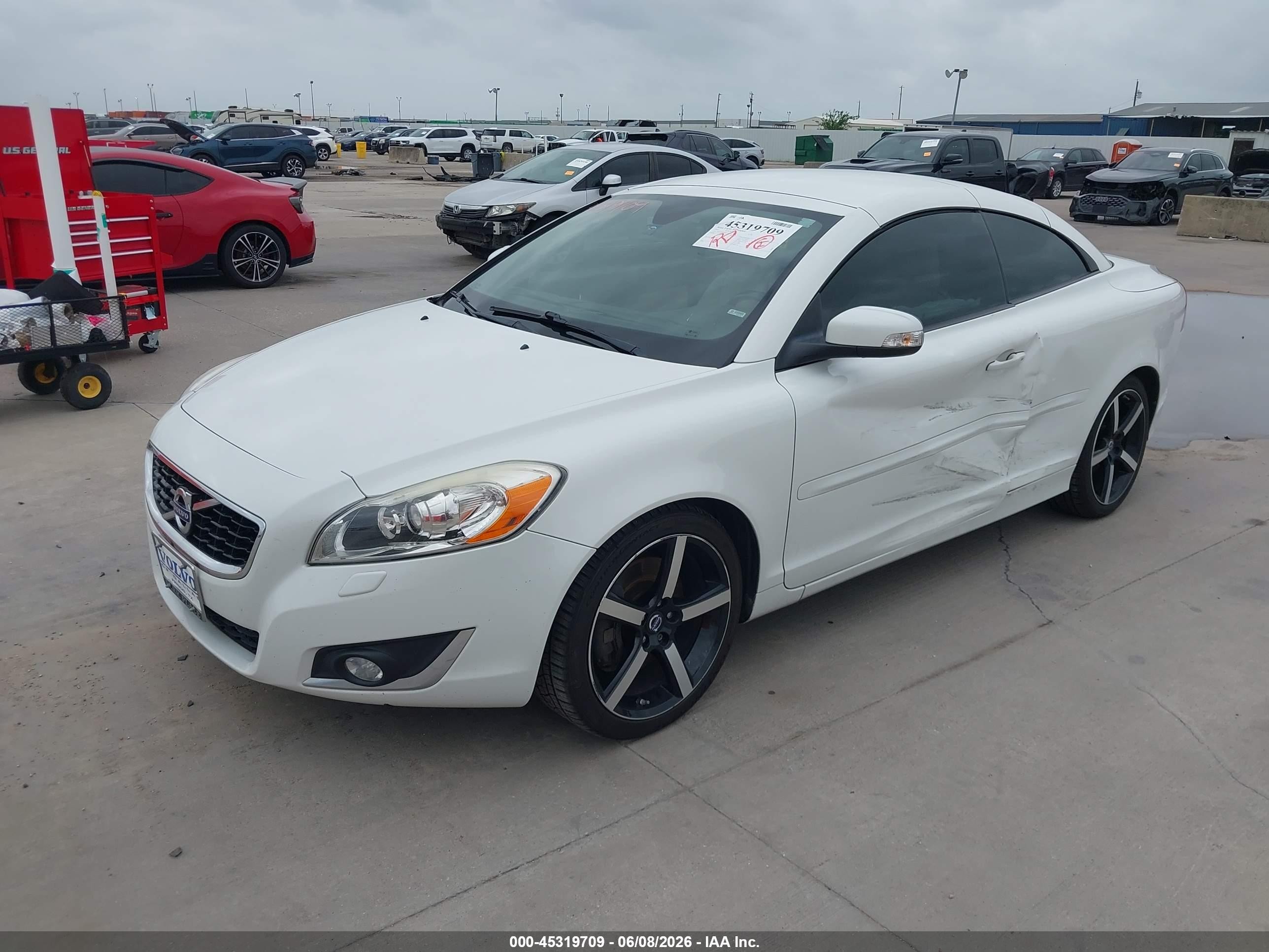 2012 Volvo C70 T5/t5 Platinum/t5 Premier Plus Белый vin: YV1672MC8CJ129862