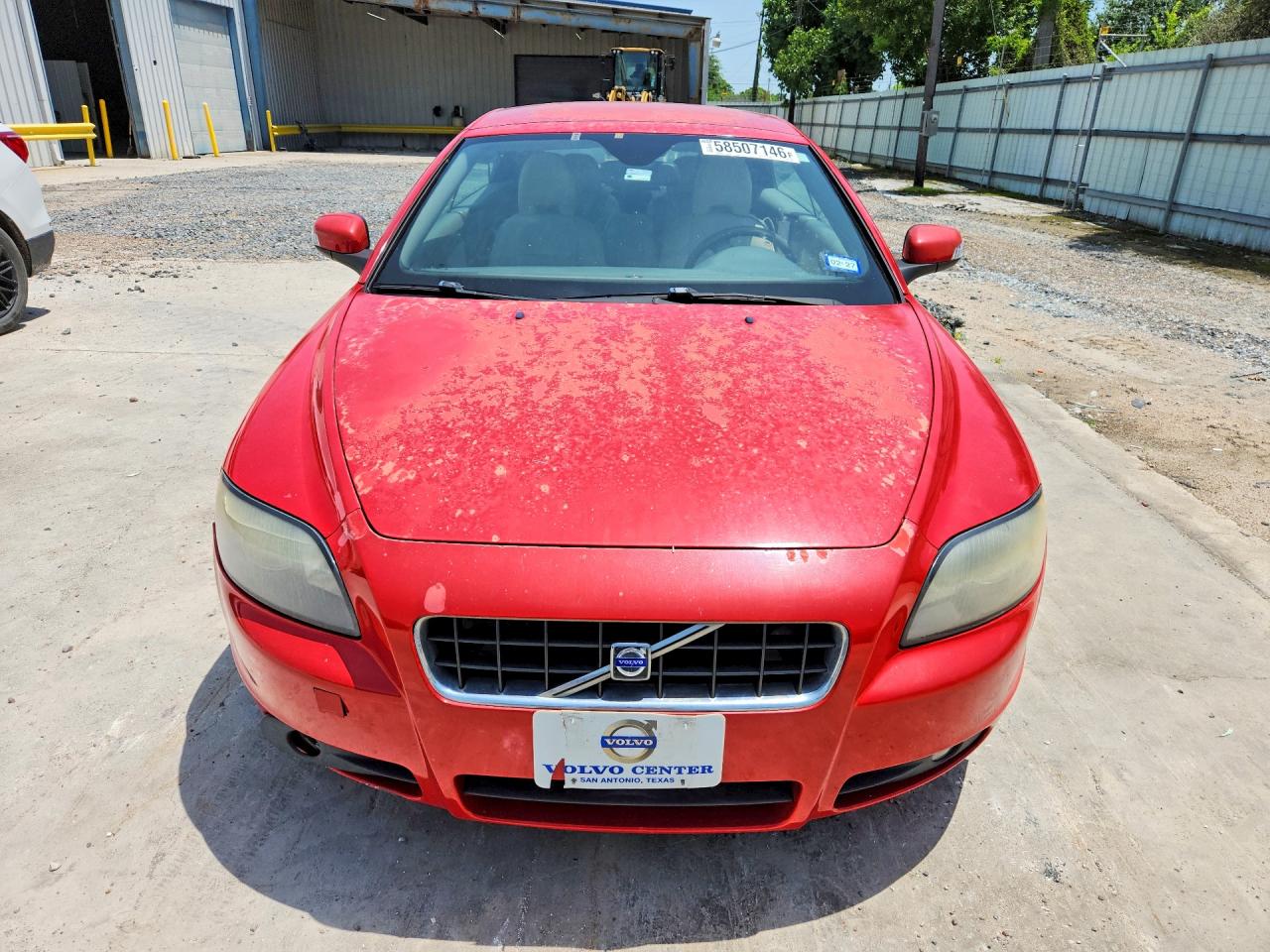 2010 Volvo C70 T5 Red vin: YV1672MC9AJ090082