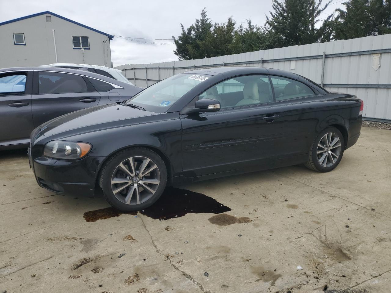 2010 Volvo C70 T5 Black vin: YV1672MC9AJ092284