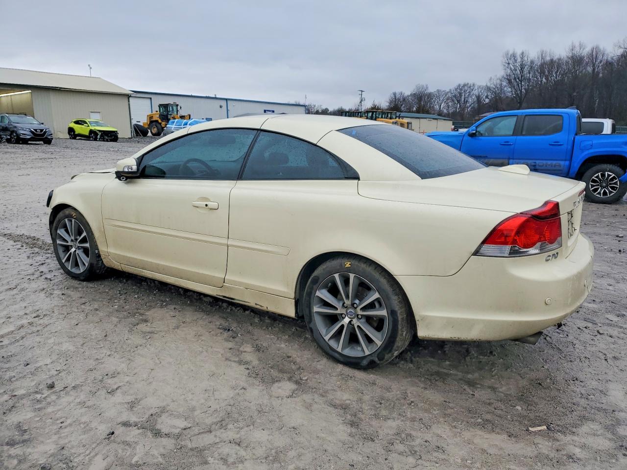 2010 Volvo C70 T5 Beige vin: YV1672MC9AJ092463