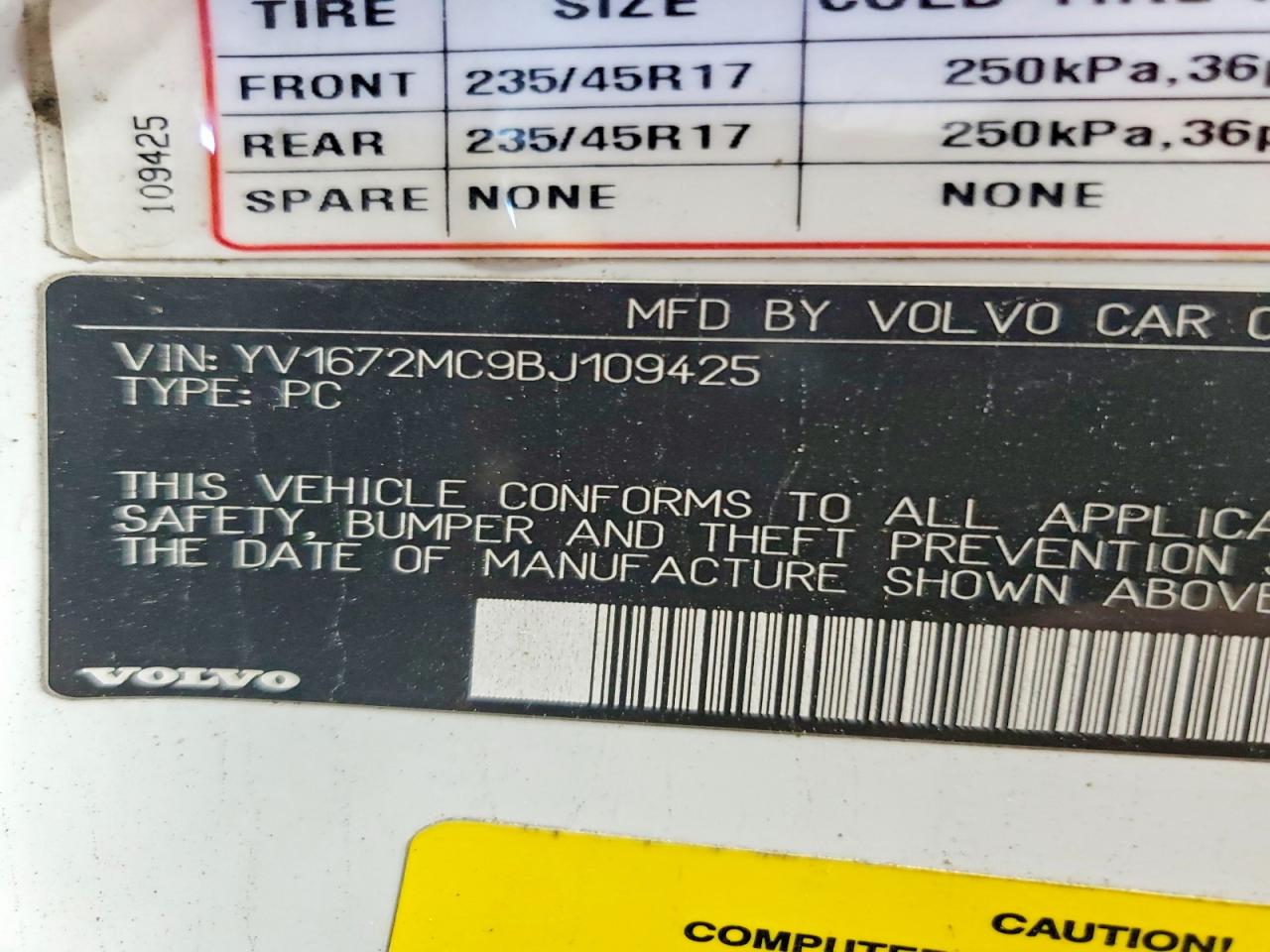 2011 Volvo C70 T5 White vin: YV1672MC9BJ109425