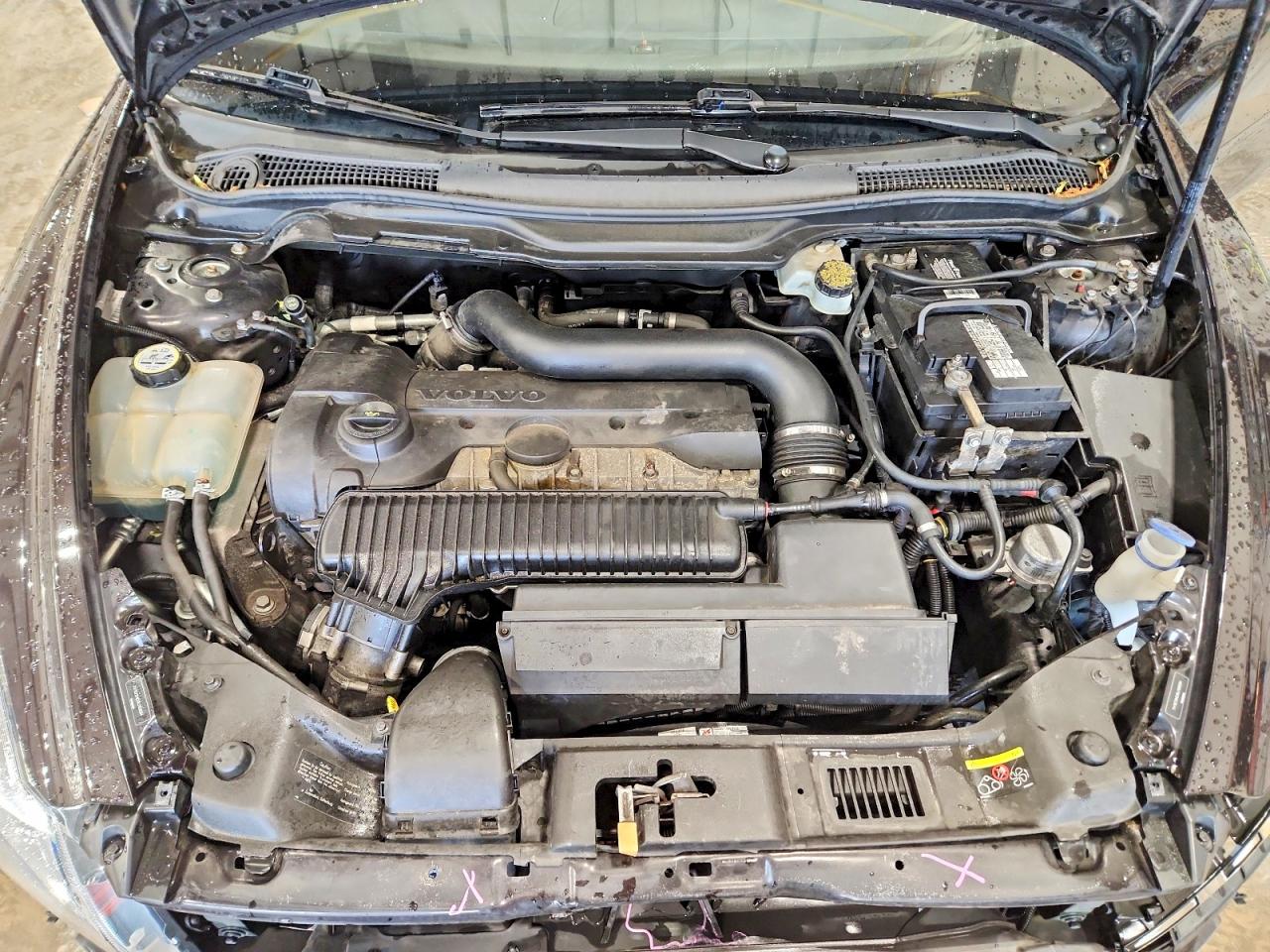 2011 Volvo C70 T5 Black vin: YV1672MCXBJ109594
