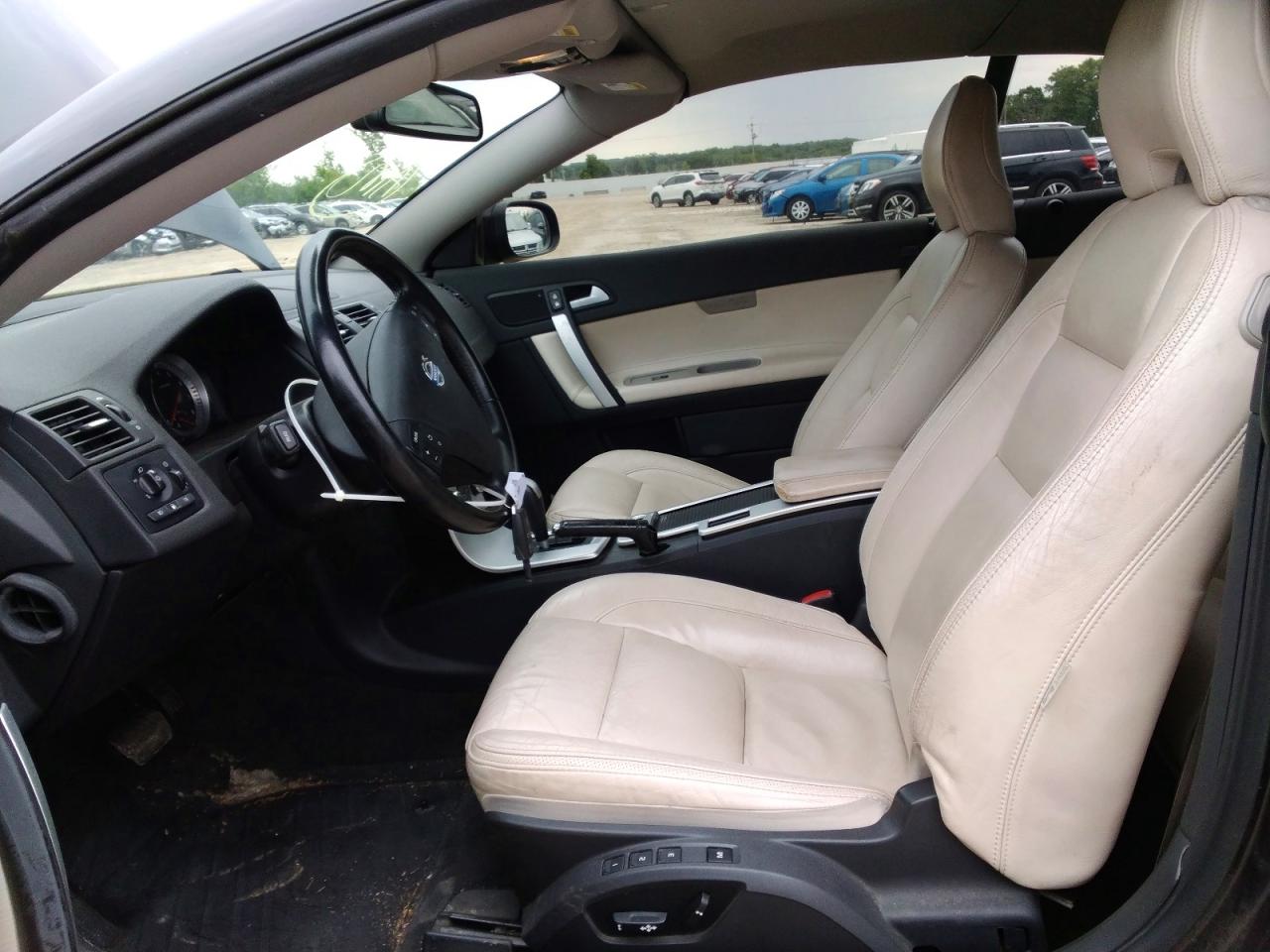 2011 Volvo C70 T5 Black vin: YV1672MCXBJ109594