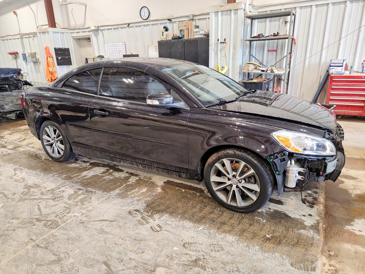 2011 Volvo C70 T5 Black vin: YV1672MCXBJ109594
