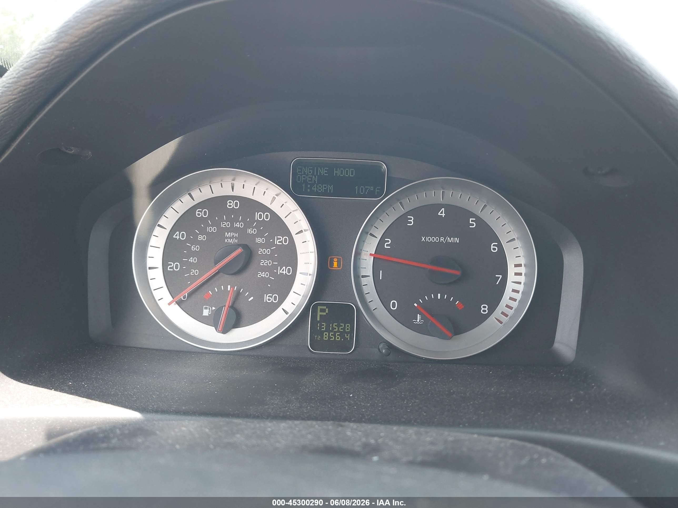 2011 Volvo C70 T5 Серый vin: YV1672MCXBJ109756