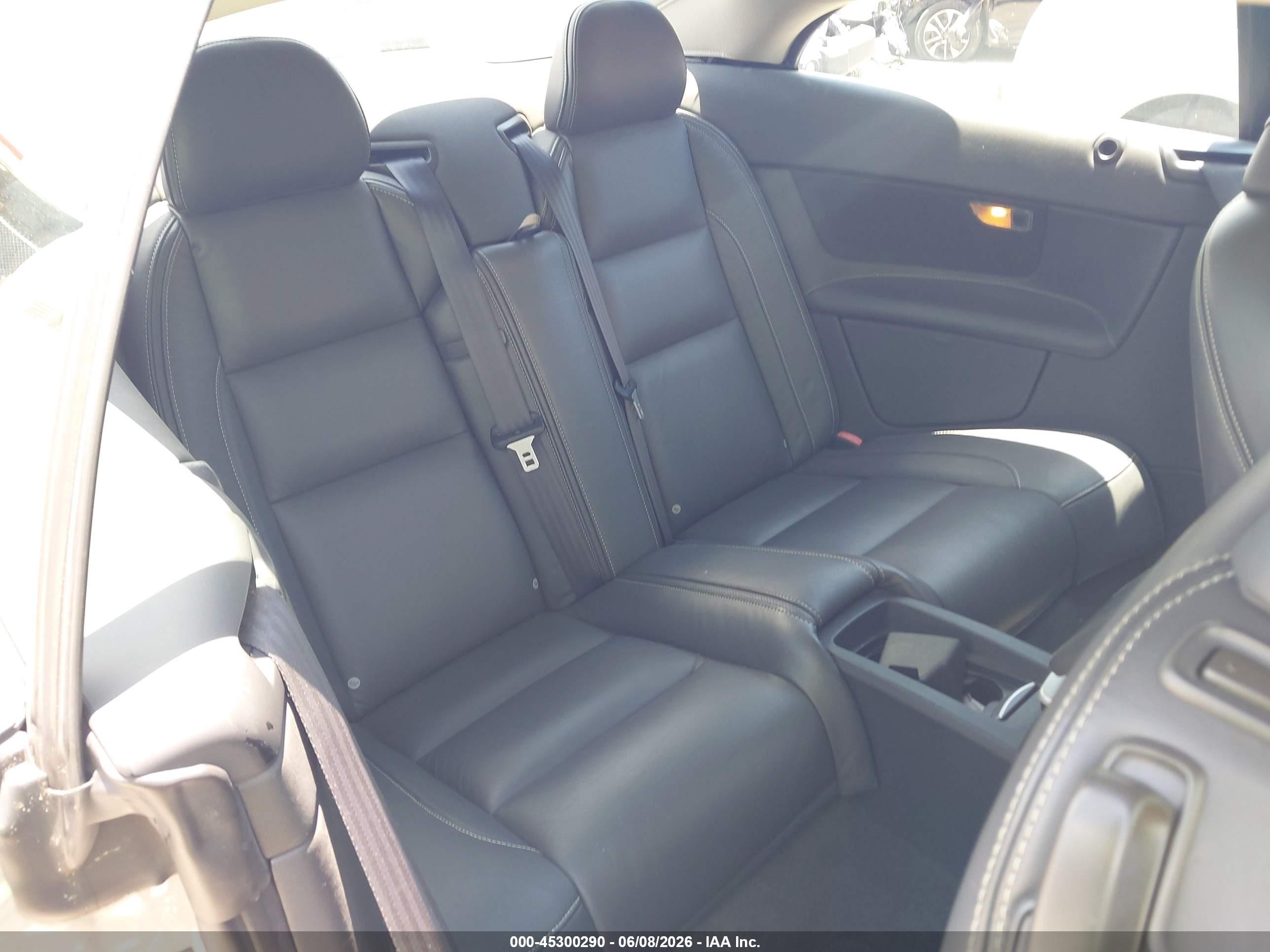 2011 Volvo C70 T5 Серый vin: YV1672MCXBJ109756