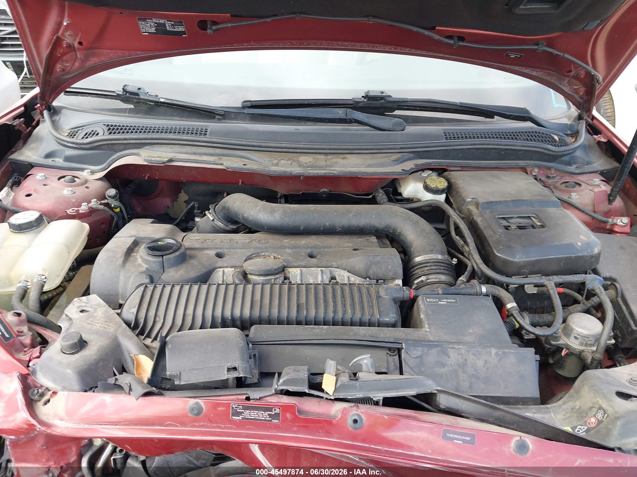 2013 Volvo C70 T5 Red vin: YV1672MCXDJ144087